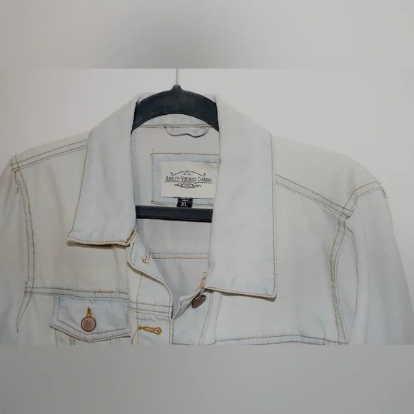 Independent Women's Blue and Silver Jacket - Picture 3 of 7